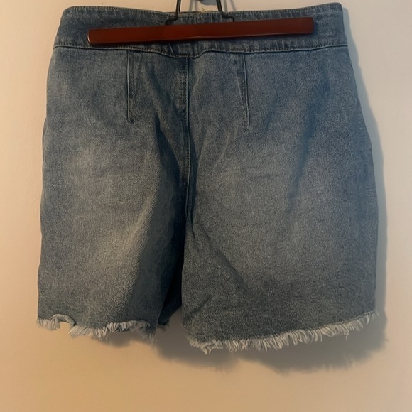 Wild Fable Jean Shorts - Picture 2 of 3